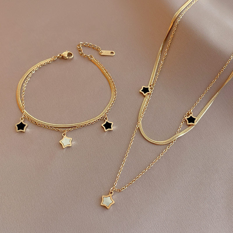 New five-pointed star shell necklace in 14k gold